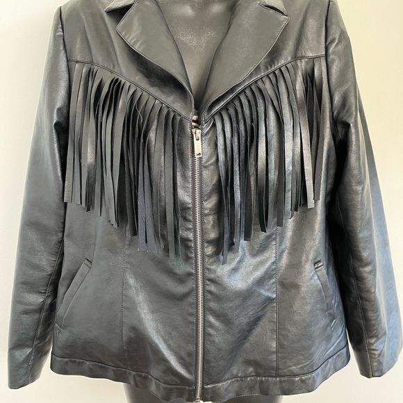 Get the look: Faux leather Fringe Jacket - Picture 4 of 6